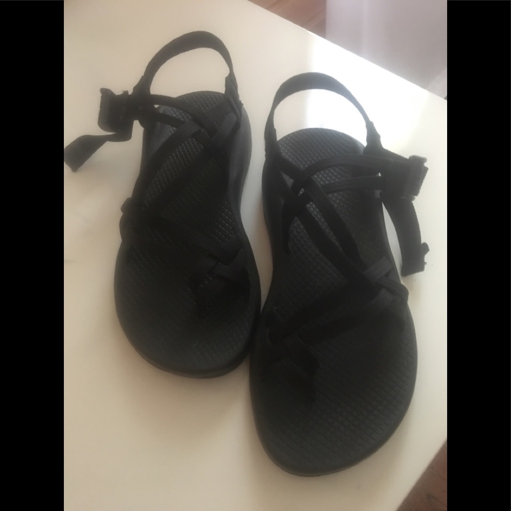 Black Z/2 Chacos